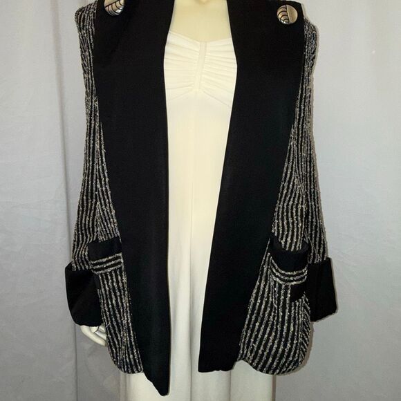 Vintage 1960s La Bonna Avant-Garde Black & Metallic Knit Jacket | Logan-Cache Ut - Picture 2 of 16